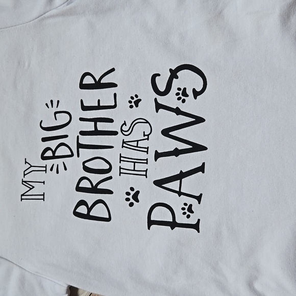 ​My Big Brother Has Paws Baby Onesie Funny Pet Sibling Bodysuit Gender Neutral - Picture 5 of 6